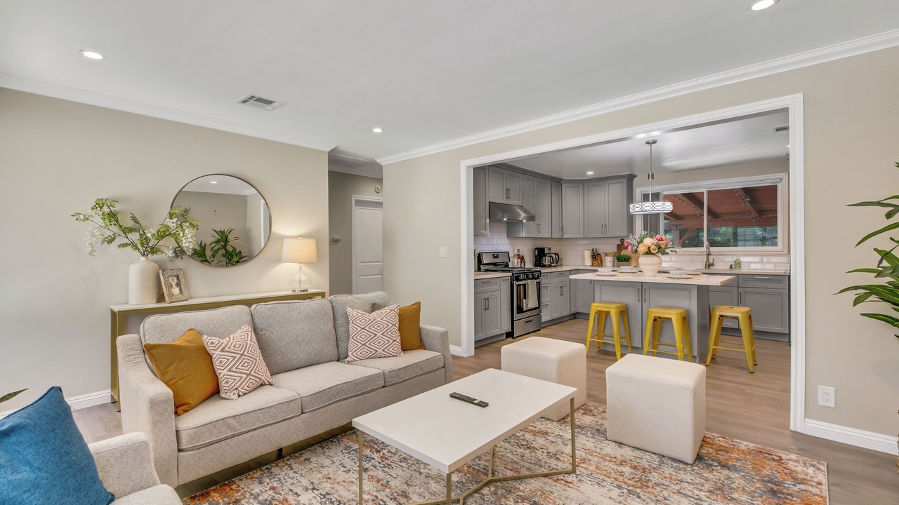 Photo of Livingroom in Monrovia