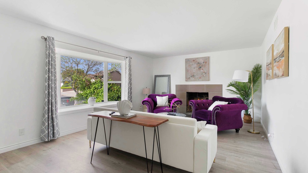 Photo of Livingroom in Upland