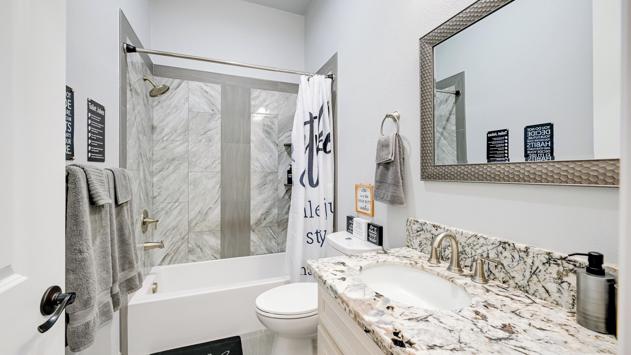 Photo of Bathroom in Madera