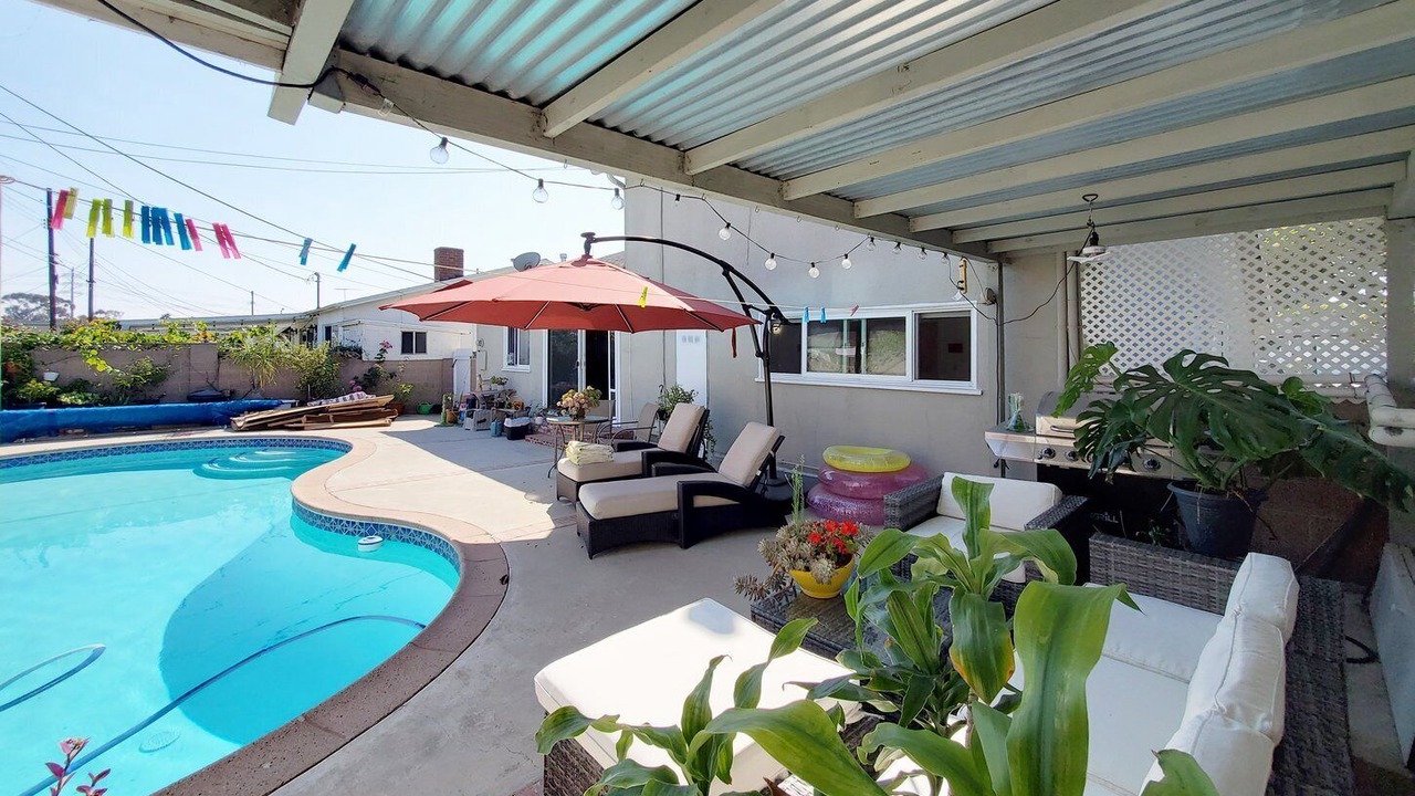 Photo of Outdoor in Harbor Gateway North