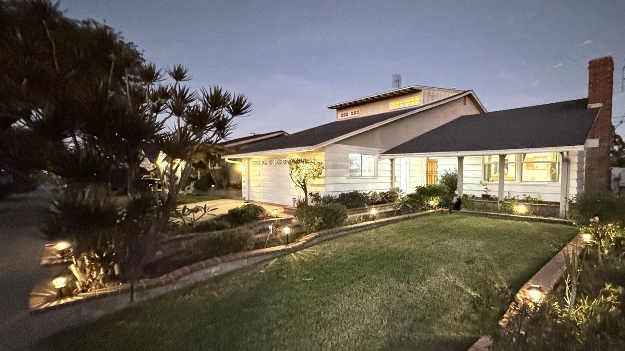 Photo of Outdoor in Harbor Gateway North