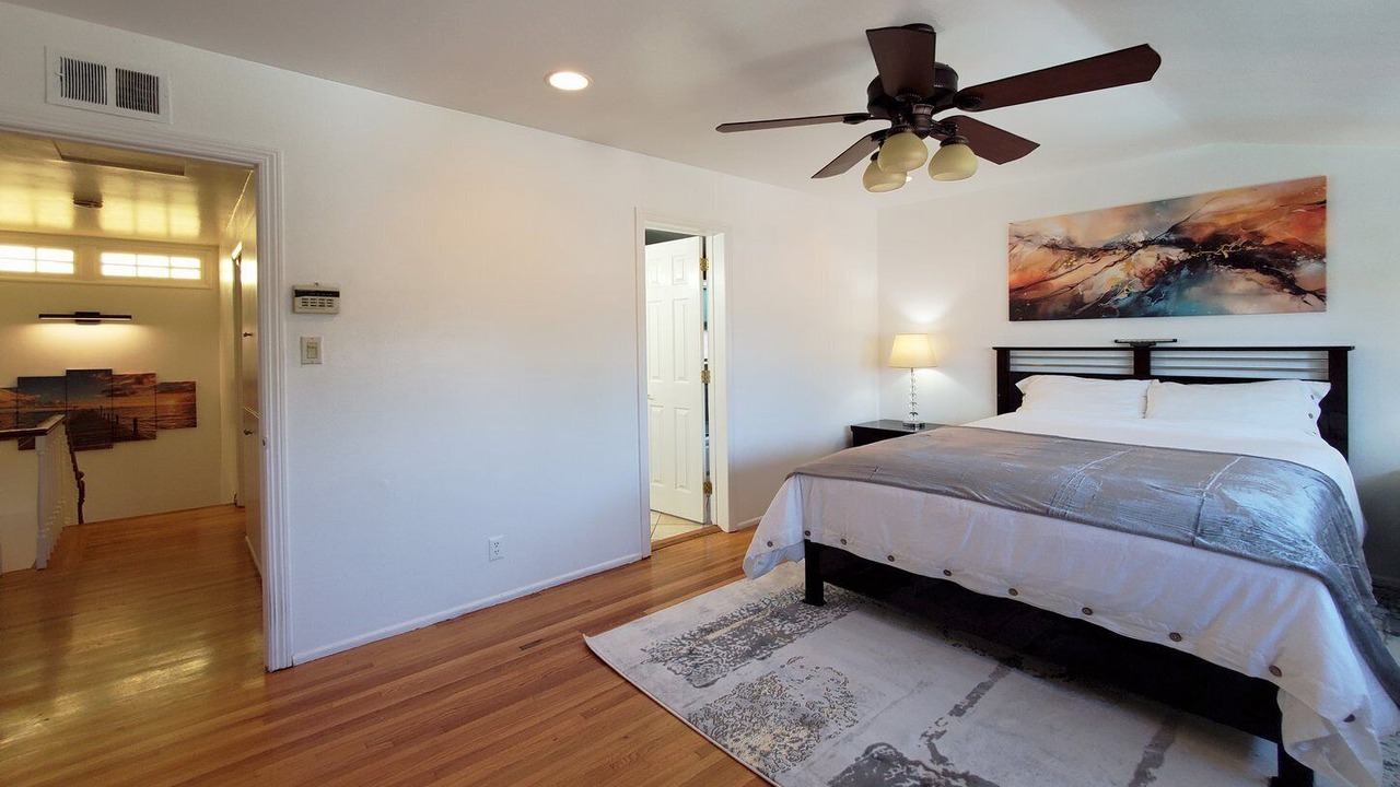 Photo of Bedroom in Harbor Gateway North