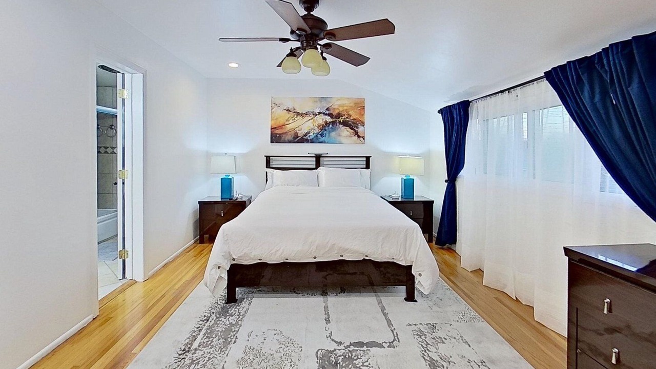 Photo of Bedroom in Harbor Gateway North