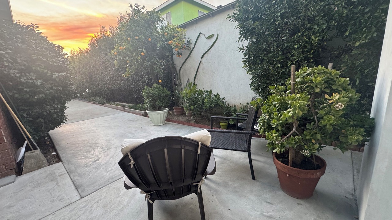Photo of Patio Balcony in Sawtelle