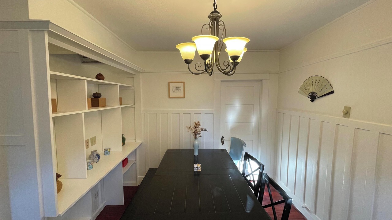 Photo of Livingroom in Belmont Heights