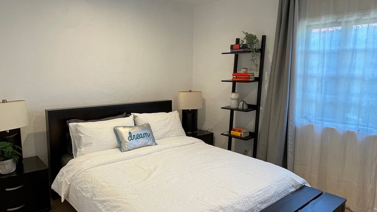 Photo of Bedroom in Norma Triangle