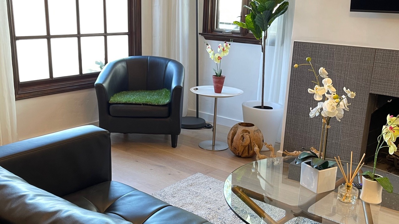 Photo of Livingroom in Norma Triangle