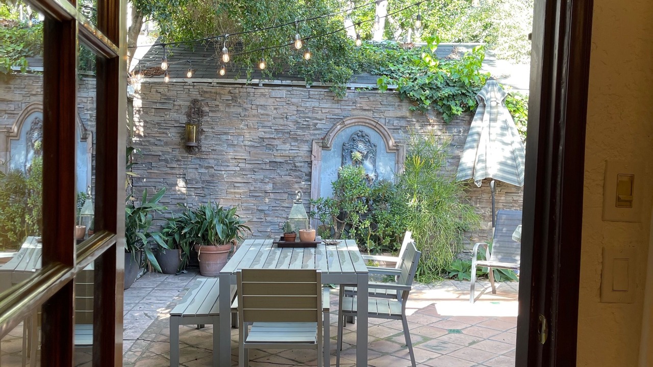 Photo of Outdoor in Norma Triangle