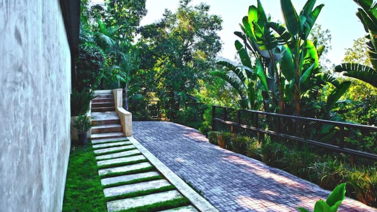Photo of Outdoor in Hollywood Hills