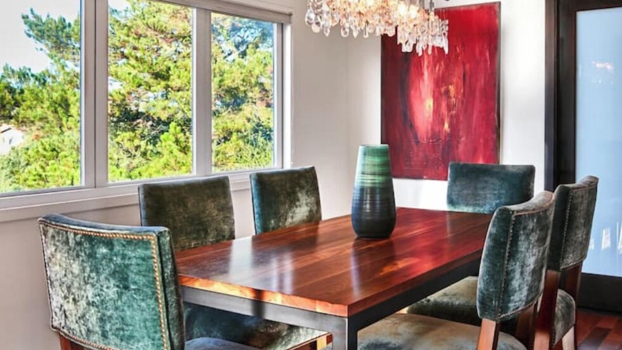 Photo of Others in Hollywood Hills
