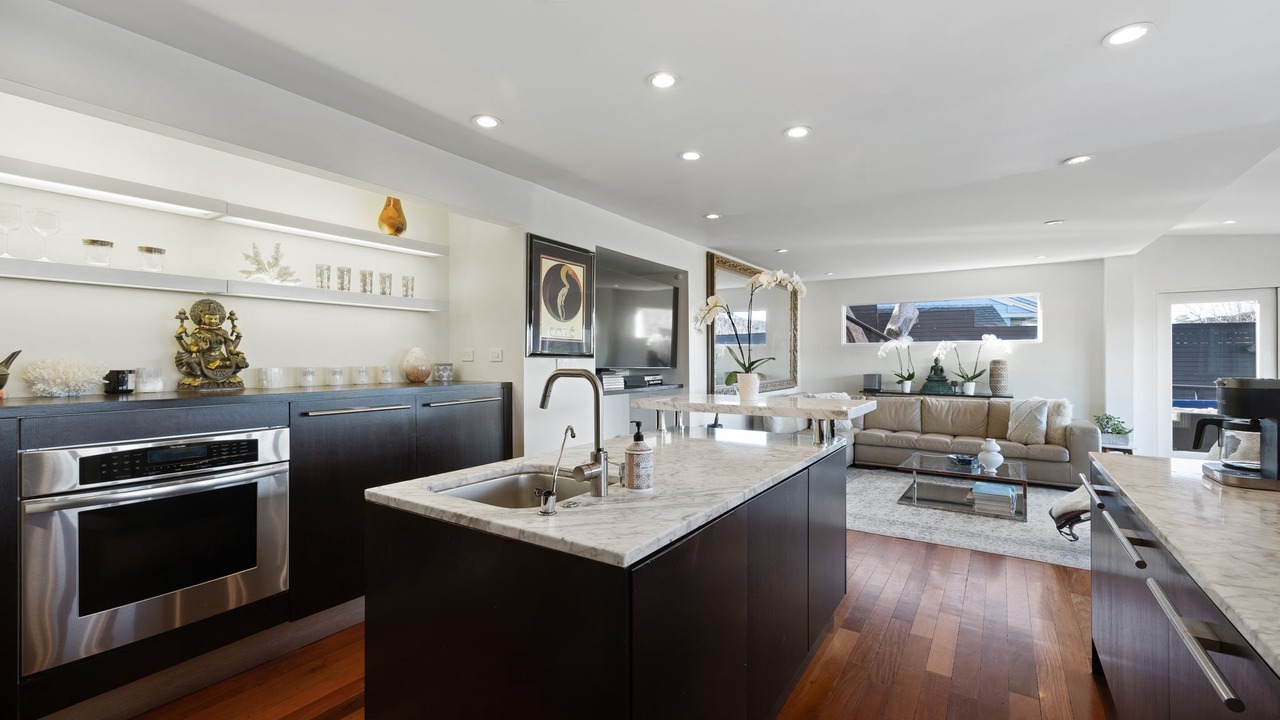 Photo of Kitchen in Hollywood Hills