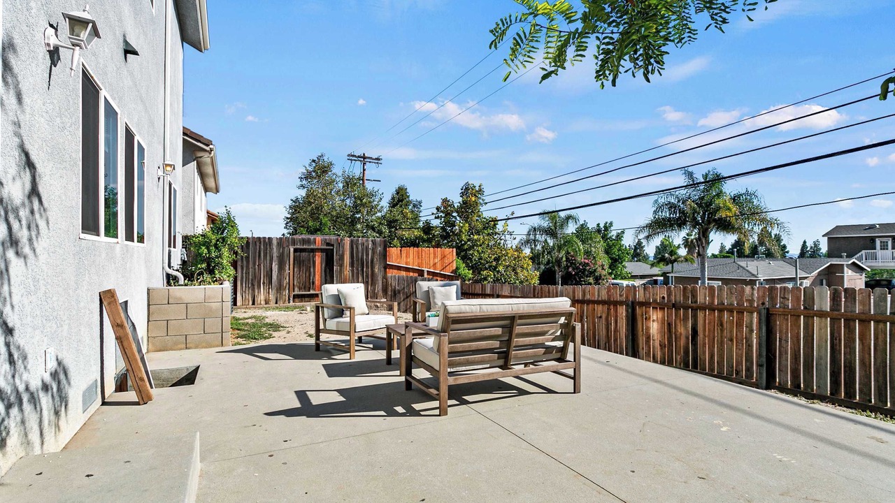 Photo of Patio Balcony in Sylmar