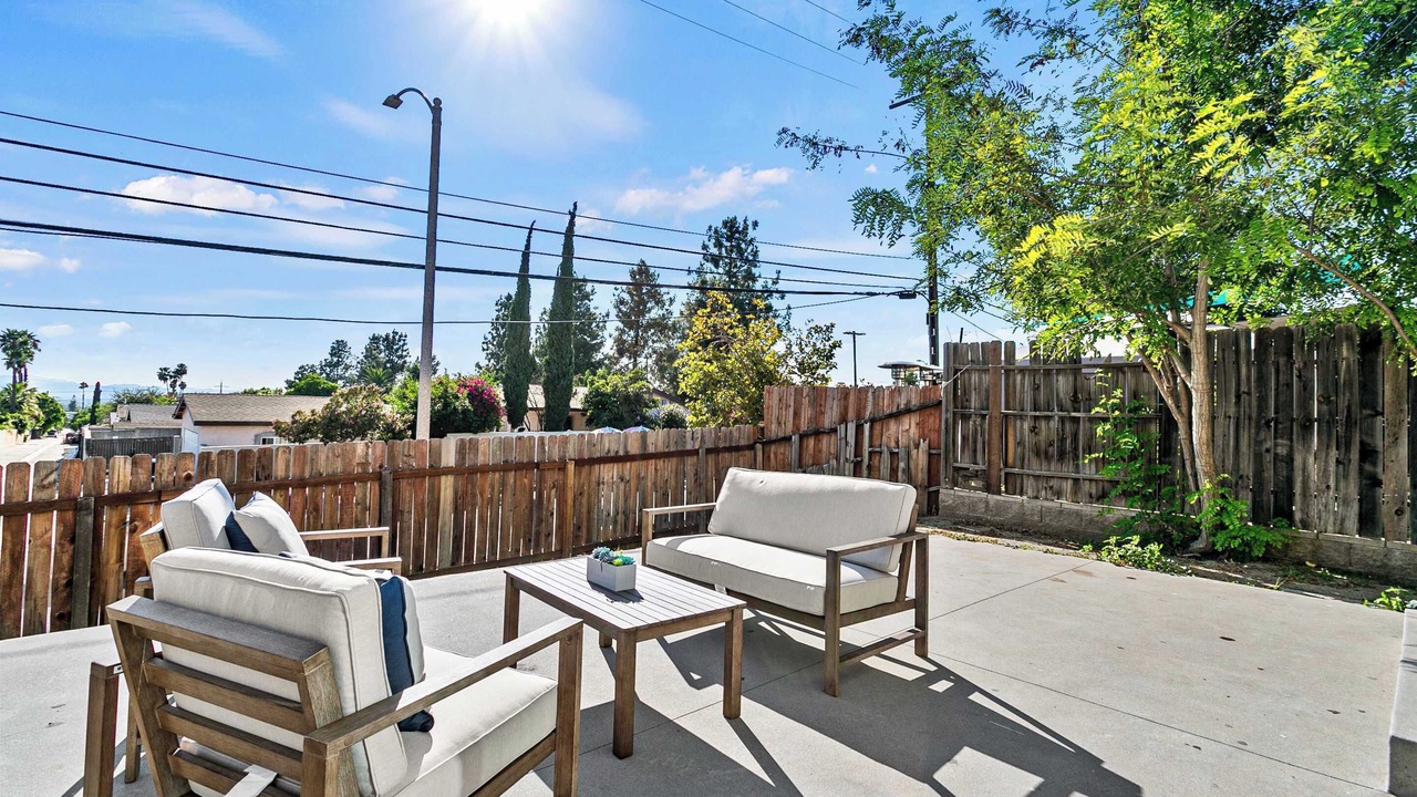 Photo of Patio Balcony in Sylmar