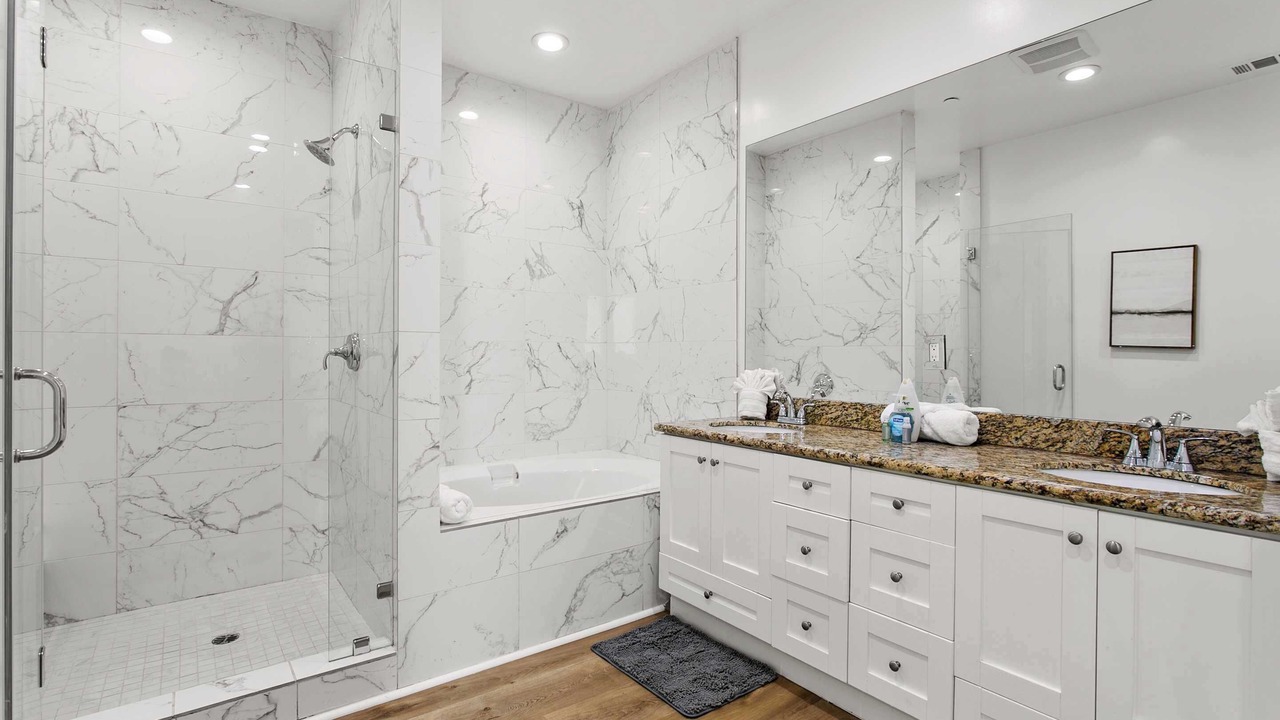 Photo of Bathroom in Sylmar