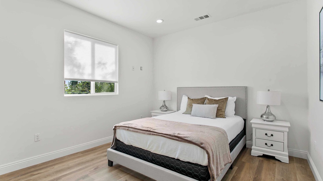 Photo of Bedroom in Sylmar