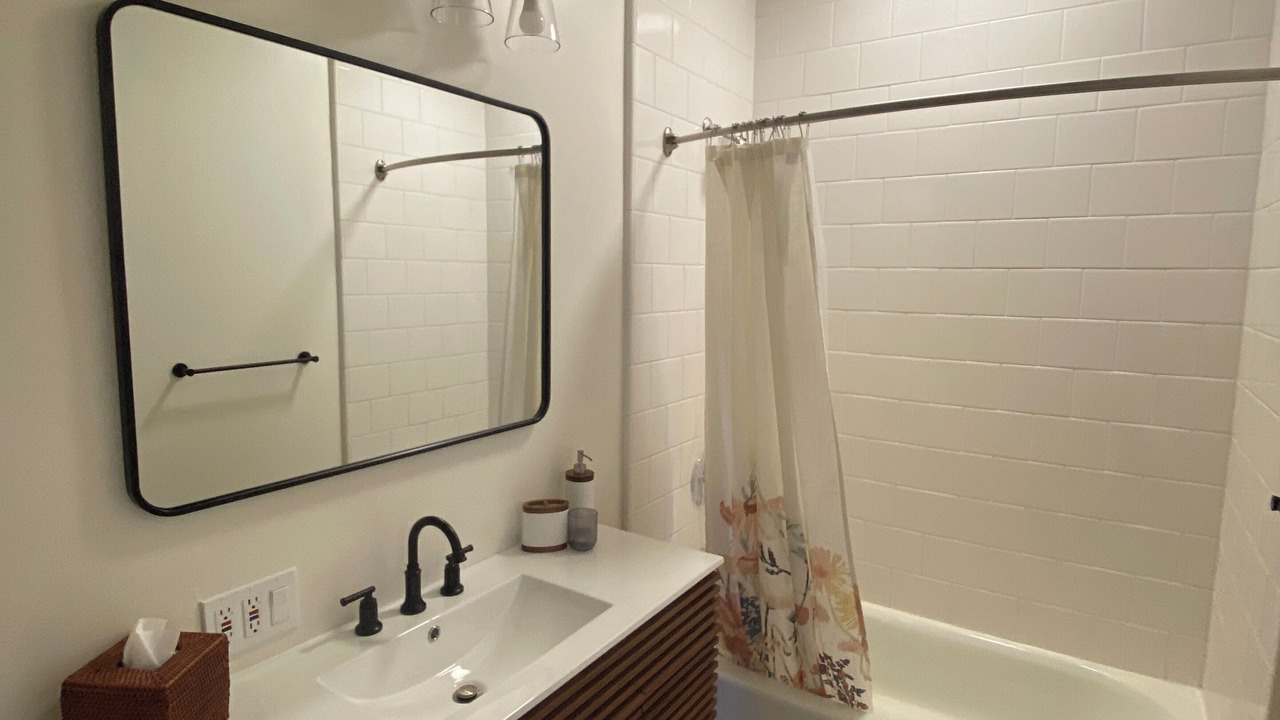 Photo of Bathroom in North Central