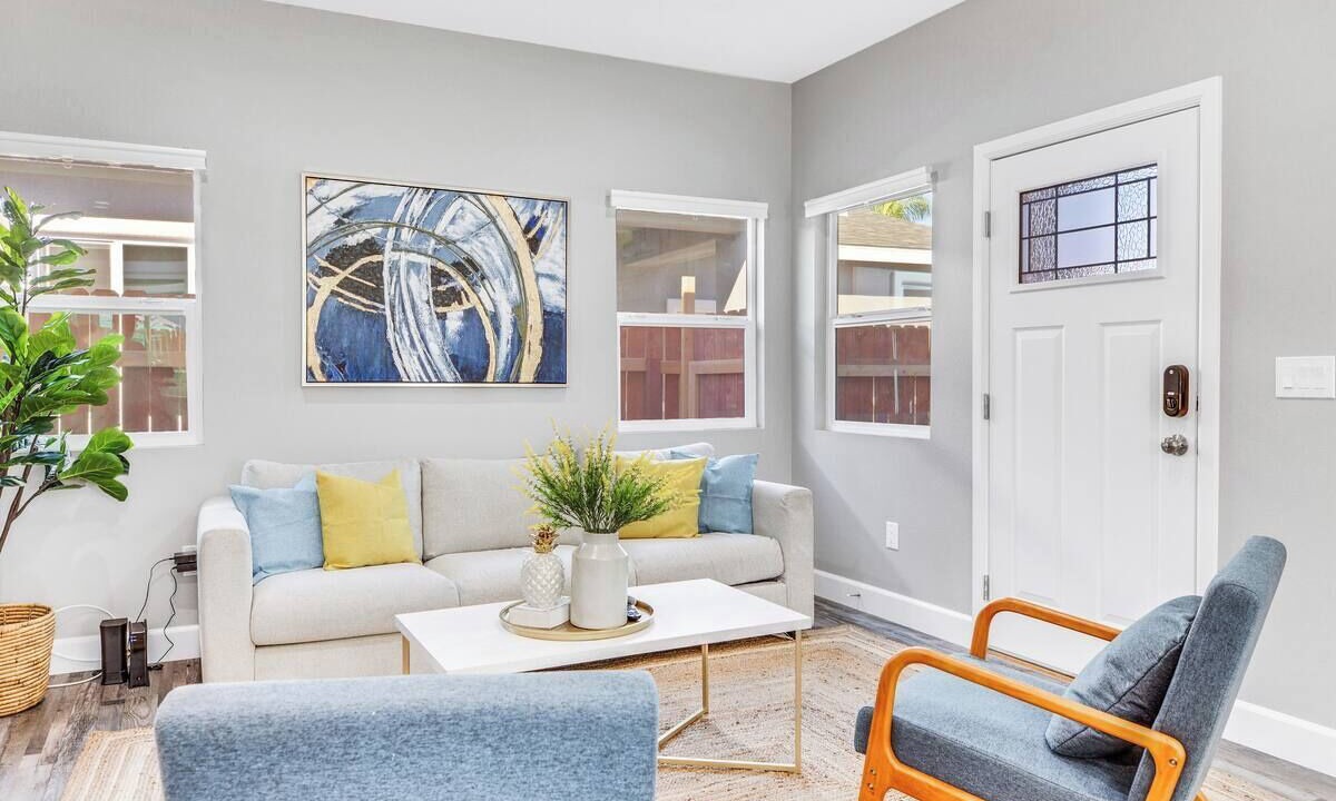 Photo of Livingroom in Norwalk