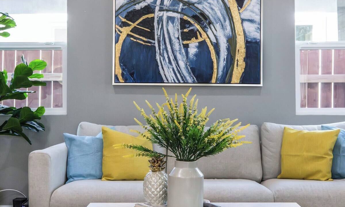 Photo of Livingroom in Norwalk
