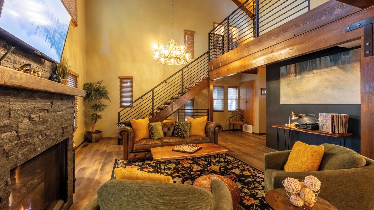 Photo of Livingroom in Green Valley Lake