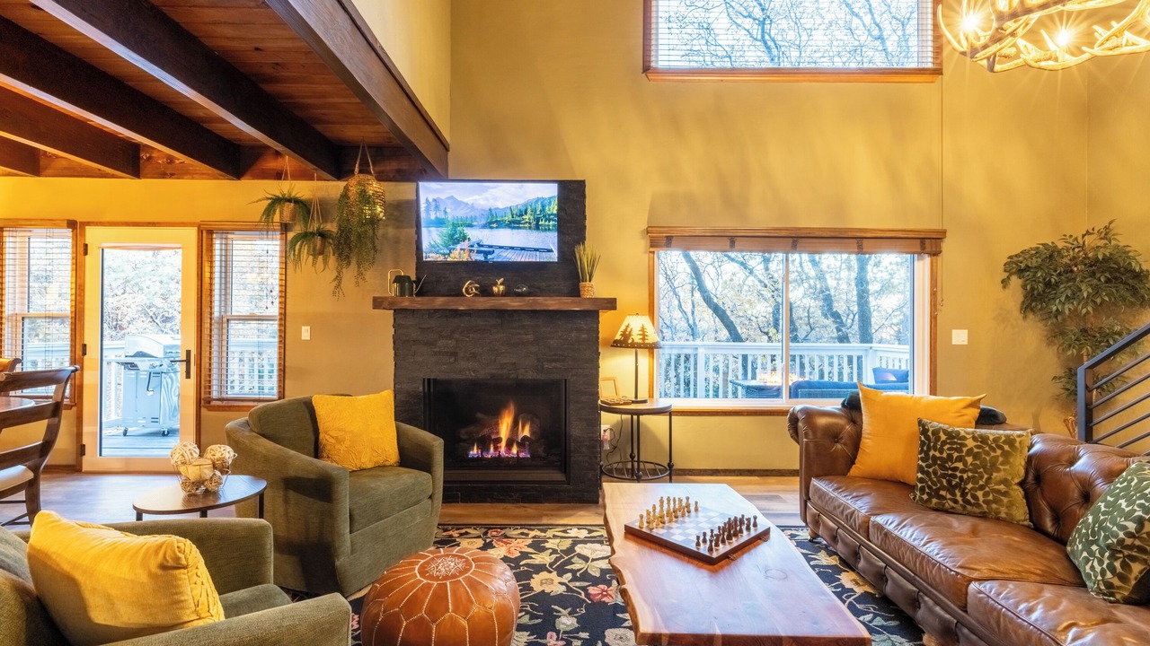 Photo of Livingroom in Green Valley Lake