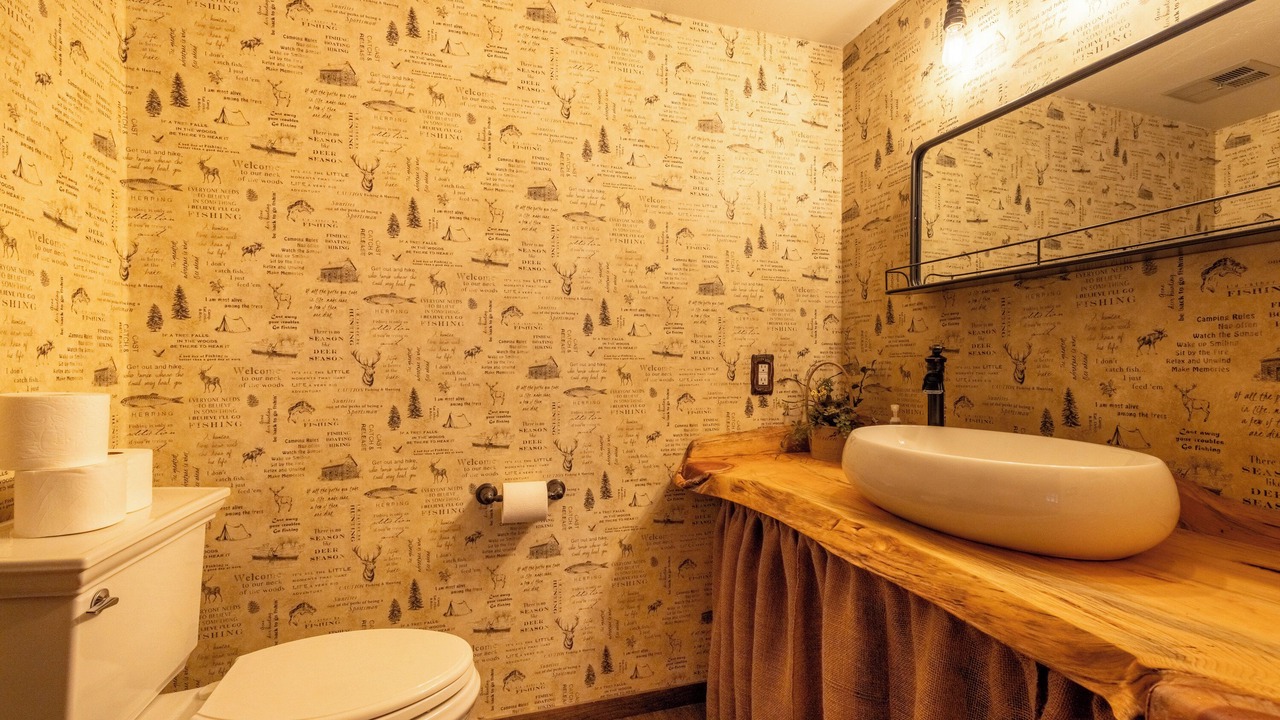 Photo of Bathroom in Green Valley Lake