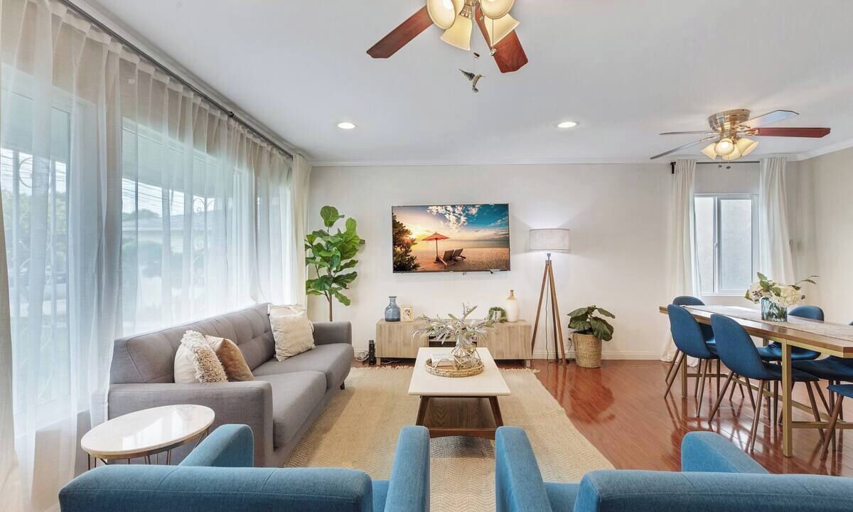Photo of Livingroom in Gardena