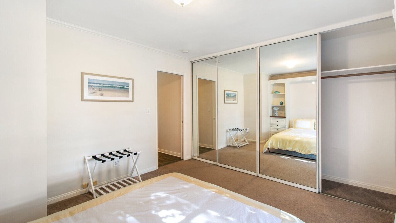 Photo of Bedroom in Los Angeles County