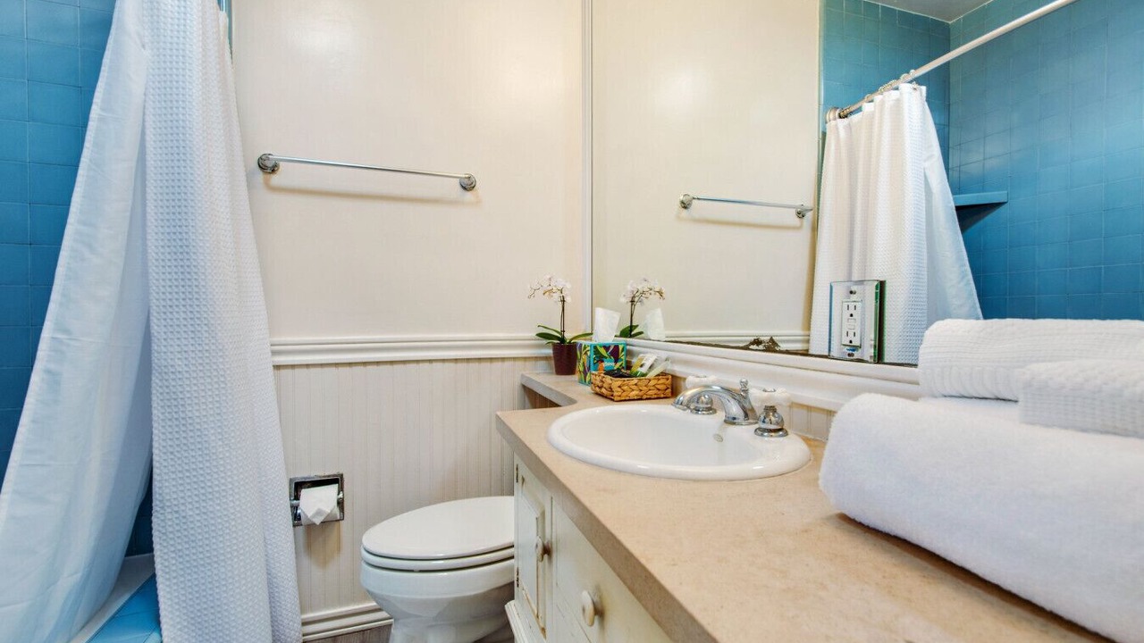 Photo of Bathroom in Los Angeles County
