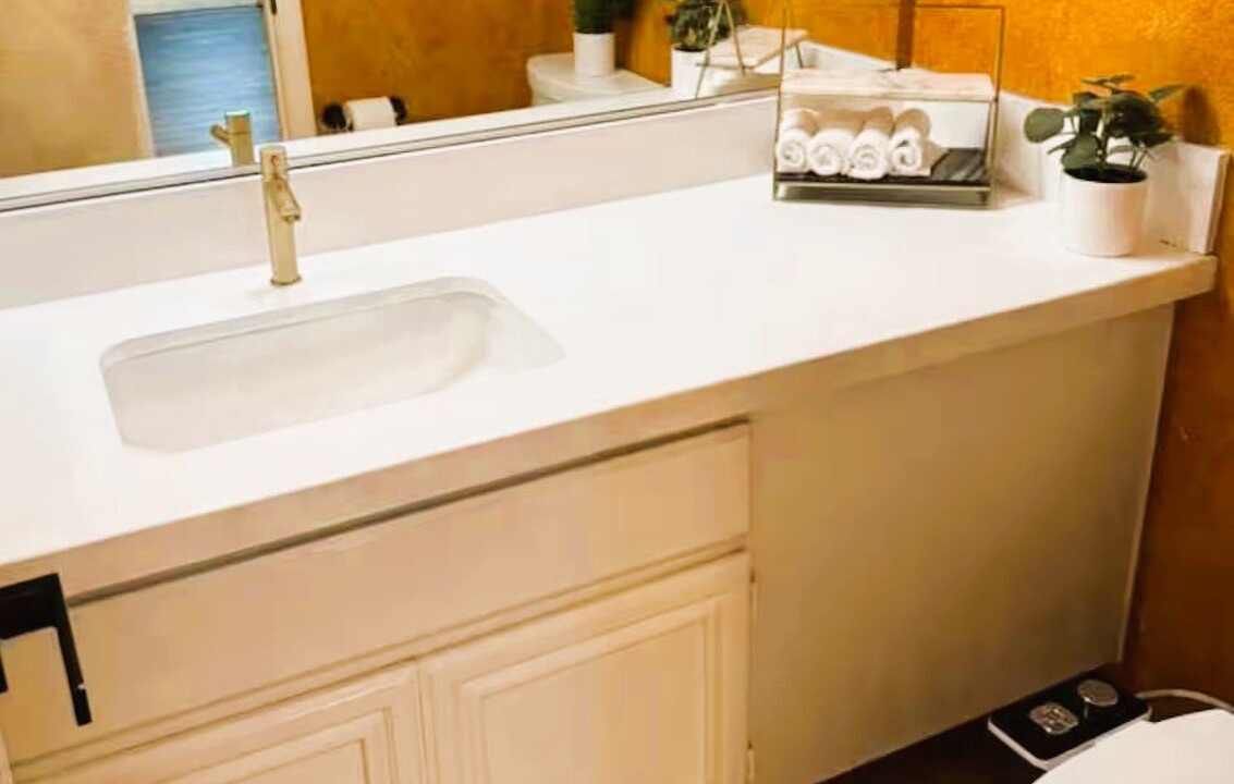 Photo of Bathroom in Ivey Ranch - Rancho Del Oro