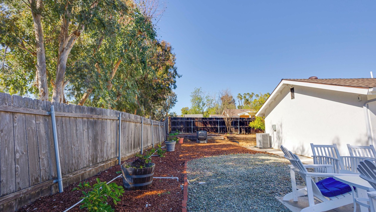 Photo of Outdoor in East Grove