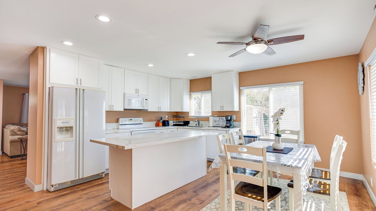 Photo of Kitchen in East Grove