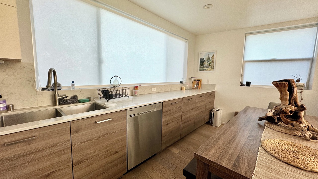 Photo of Kitchen in Mid-Wilshire
