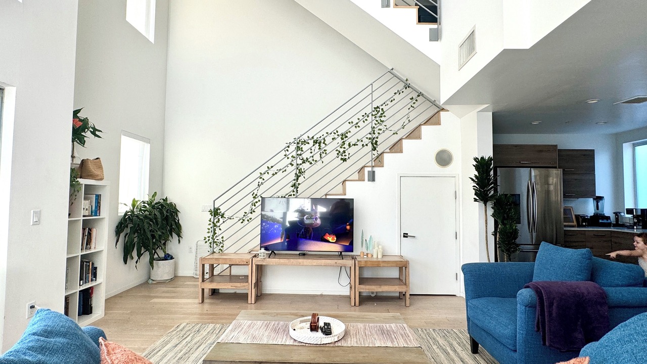 Photo of Livingroom in Mid-Wilshire
