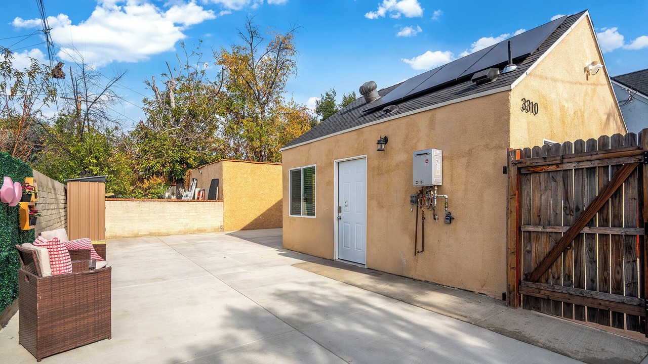 Photo of Patio Balcony in San Bernardino