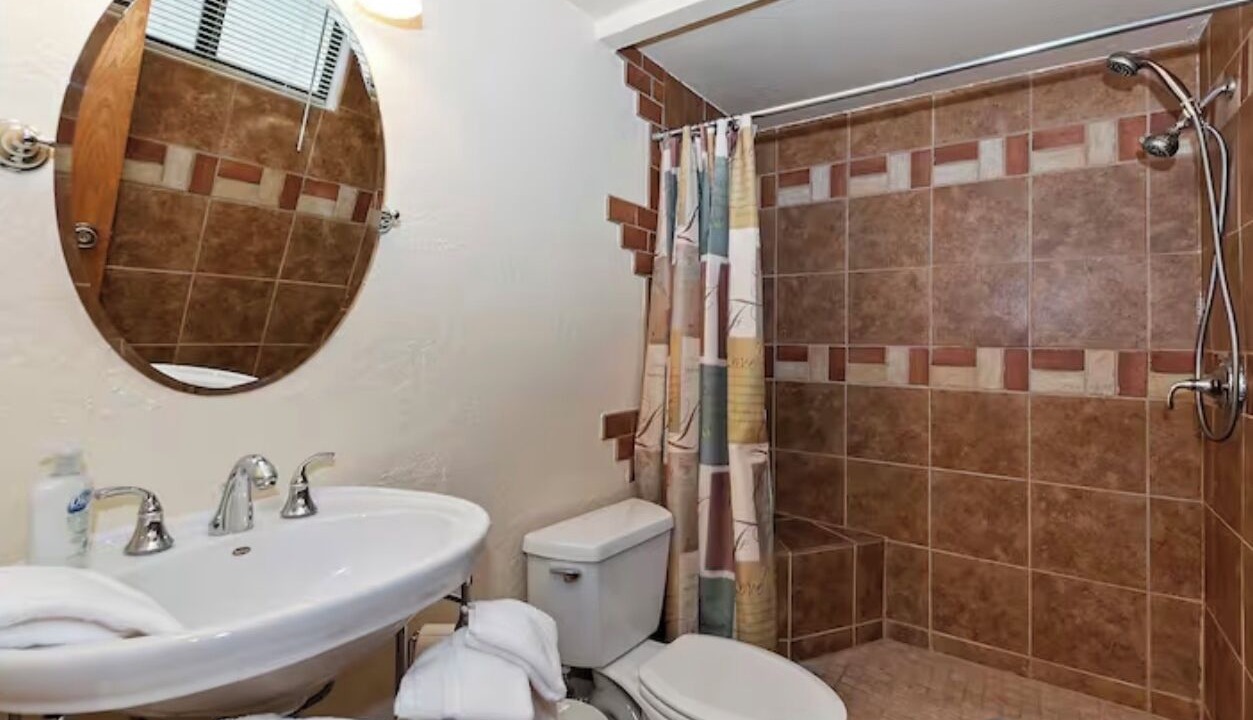 Photo of Bathroom in Fox Farm
