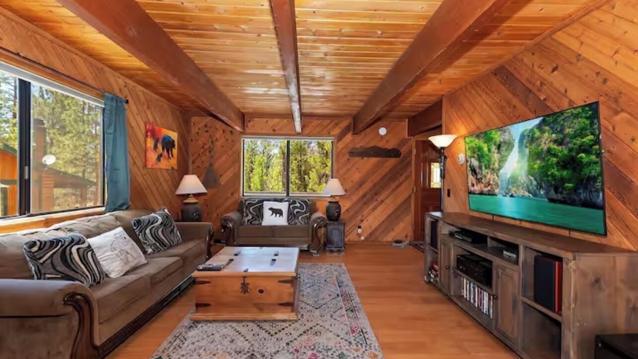 Photo of Livingroom in Fox Farm