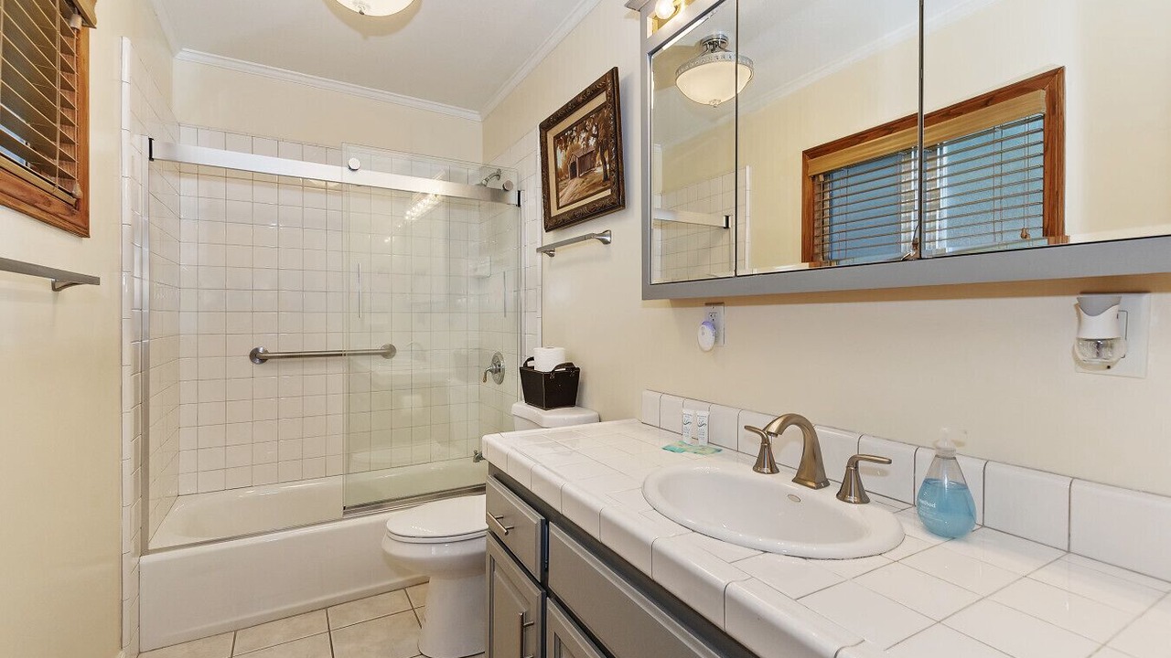 Photo of Bathroom in Cedar Glen