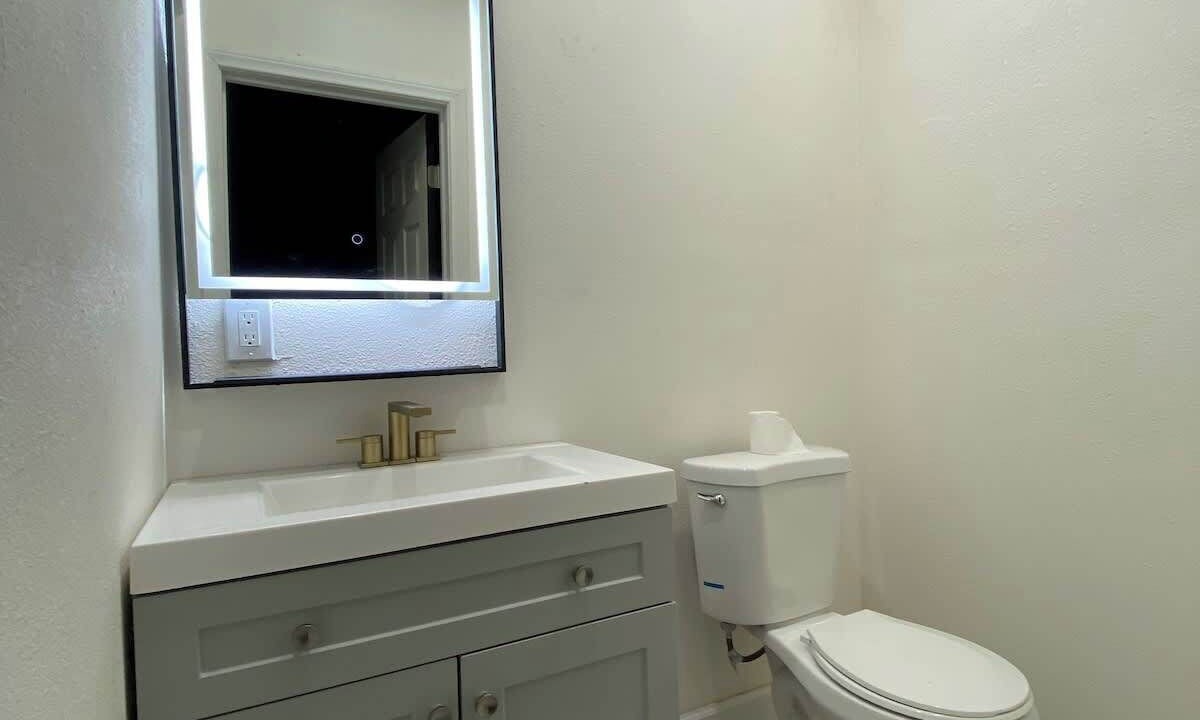 Photo of Bathroom in Charter Oak