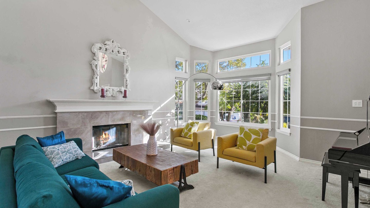 Photo of Livingroom in Yorba Linda