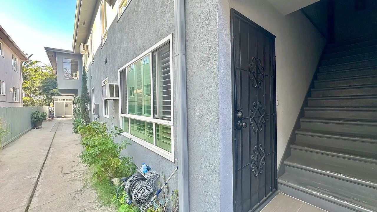 Photo of Outdoor in La Brea