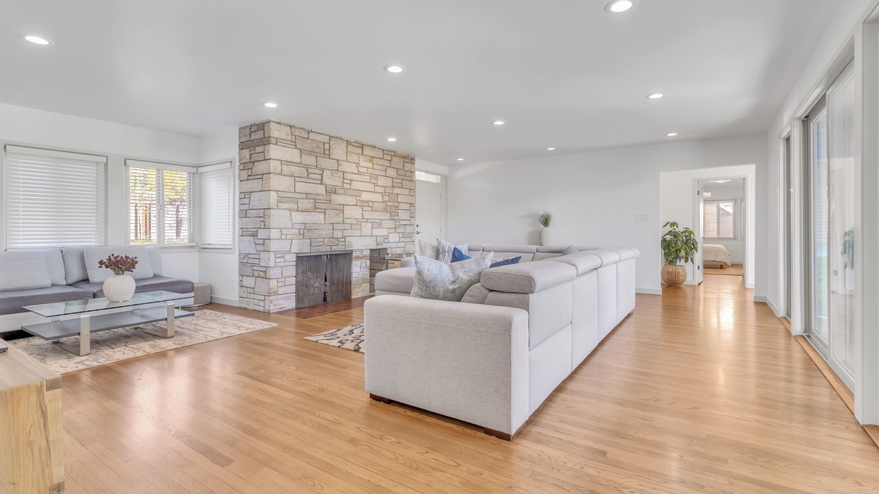 Photo of Livingroom in Carmel
