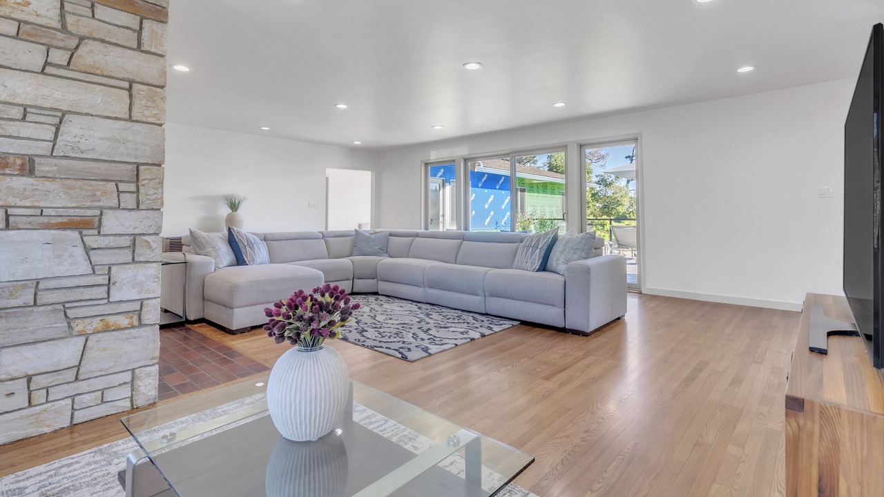 Photo of Livingroom in Carmel
