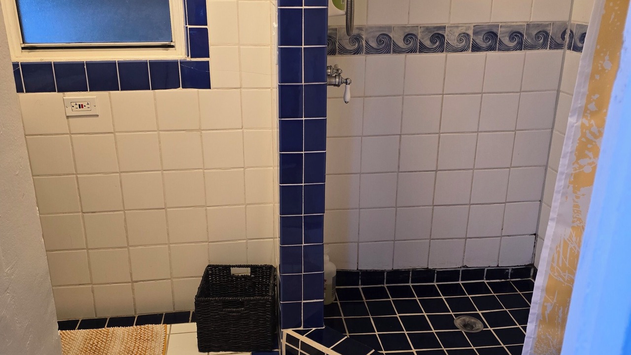 Photo of Bathroom in Ocean Park