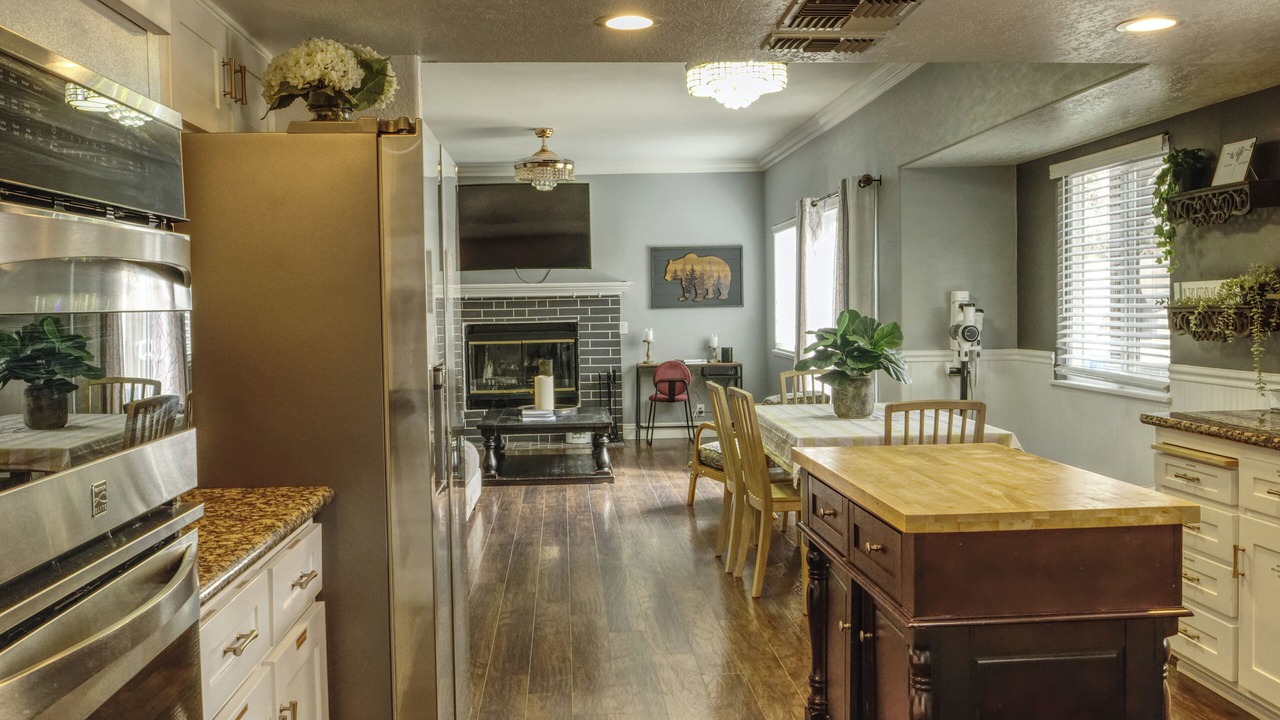 Photo of Kitchen in Ridgecrest