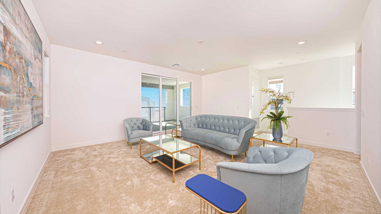 Photo of Livingroom in Irvine