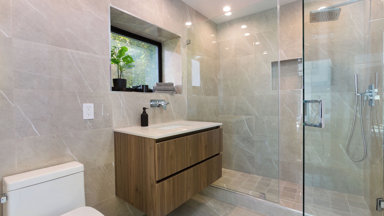 Photo of Bathroom in Hollywood Hills West
