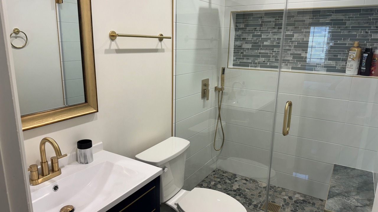 Photo of Bathroom in Northridge