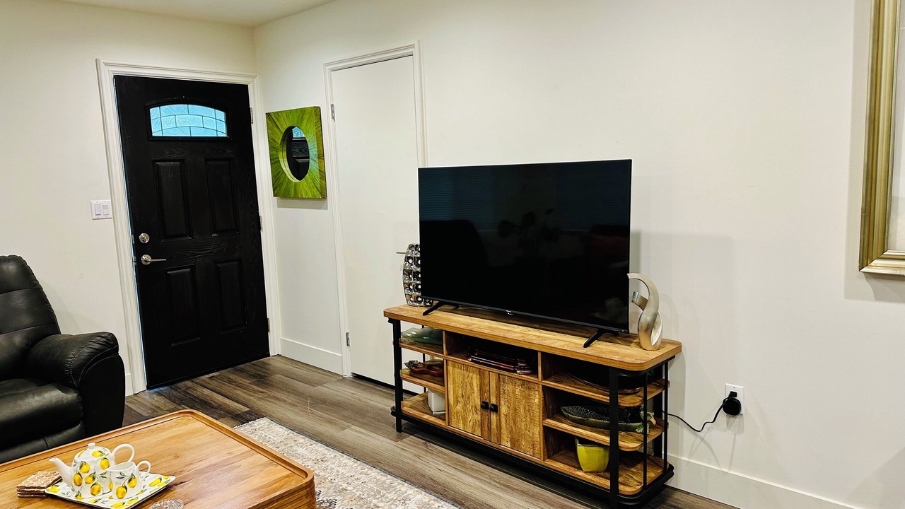 Photo of Livingroom in Northridge