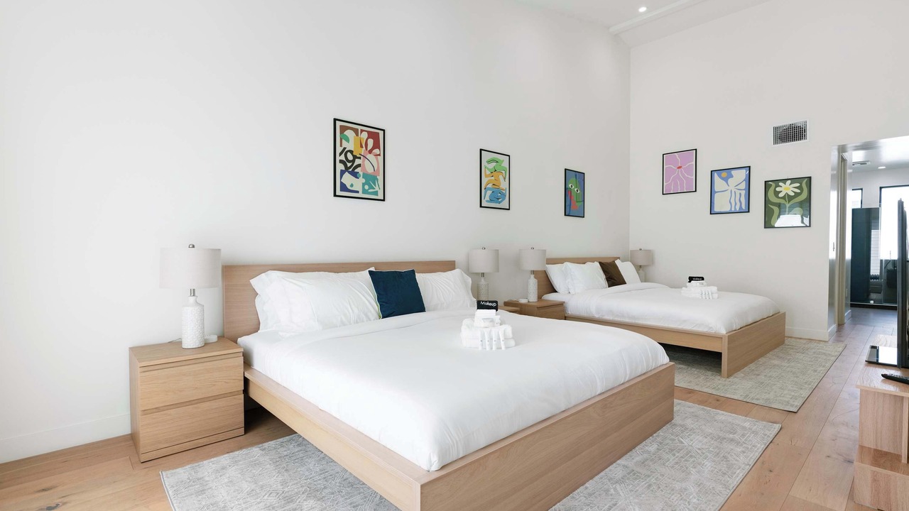 Photo of Bedroom in Westlake
