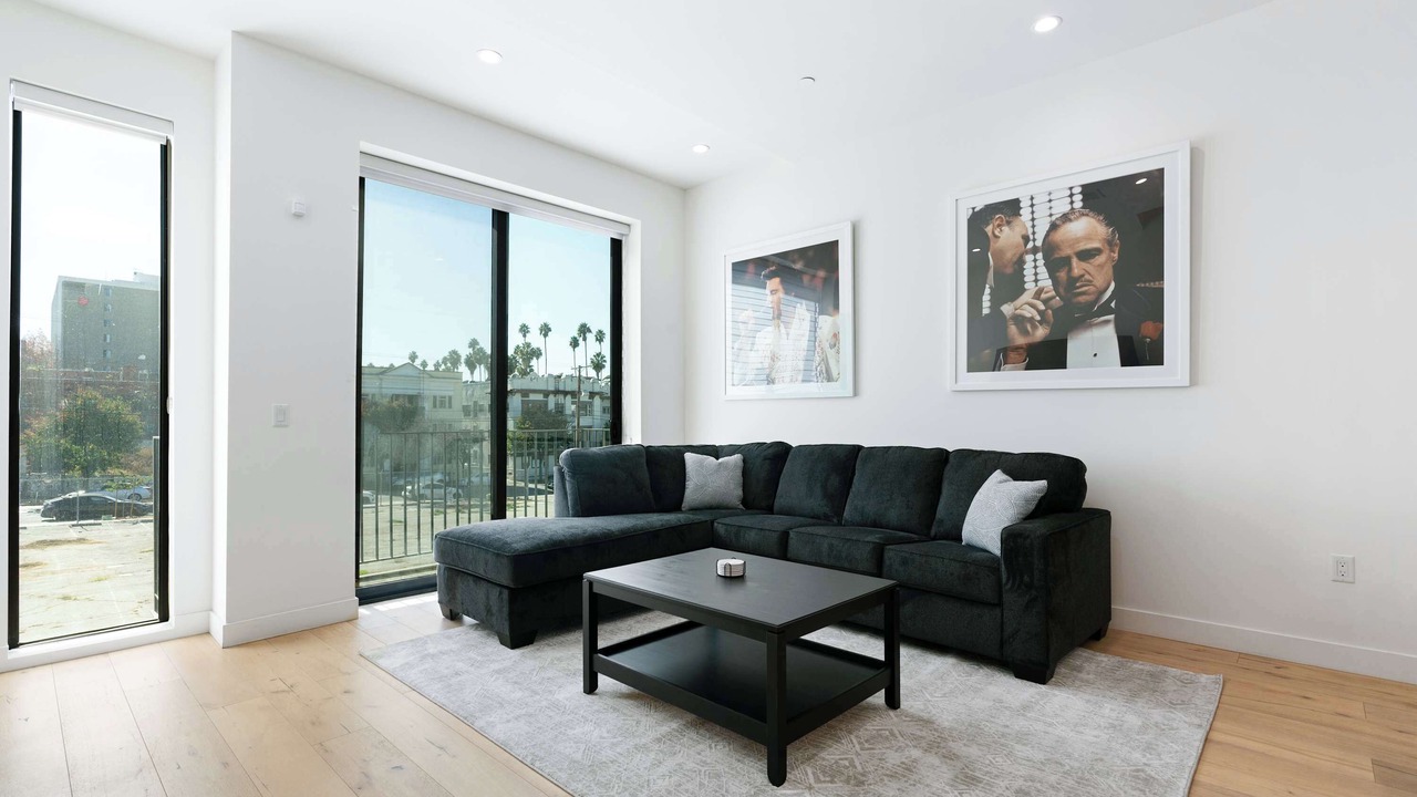 Photo of Livingroom in Westlake